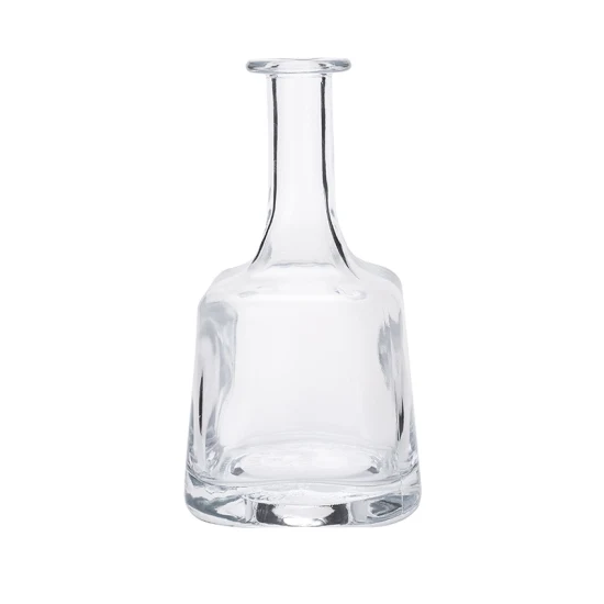 Bottiglia di vetro di vodka per liquori glassati su misura da 50 ml, 100 ml, 200 ml, 250 ml, 500 ml, 700 ml, 750 ml, 1 litro, produttore di gin, whisky, tequila, rum, profumi, liquori, birra