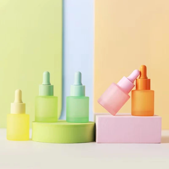 Bottiglie di vetro per siero dal design colorato personalizzato in fabbrica Flacone per imballaggio per la cura dei capelli da 20 ml con contagocce